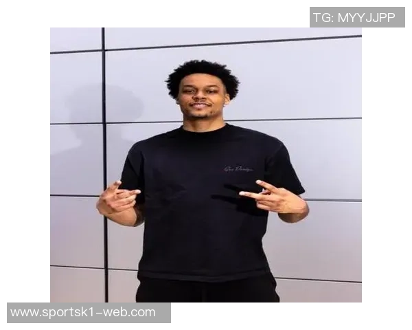 媒体人直言NBA商业本质球迷是衣食父母篮网却将小曾当作吉祥物